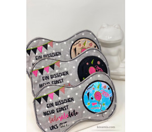 Stickdatei ITH - MugRug "Ein bisschen mehr Ernst täterätätäte uns gut"